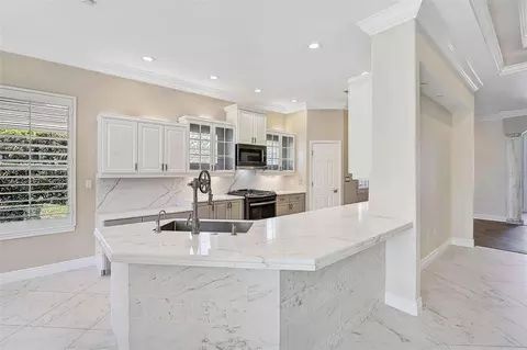 Kitchen - 13 Bayhead Ln, Osprey, FL 34229 photo 1 of 6