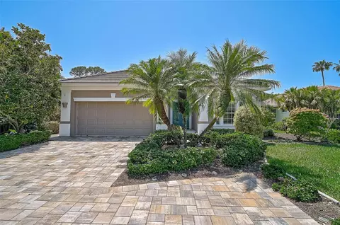 Exterior - 13 Bayhead Ln, Osprey, FL 34229 photo 13 of 15