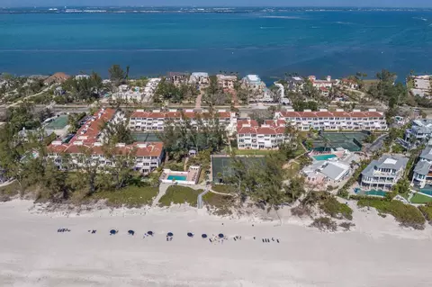5055 Gulf Of Mexico Dr #422, Longboat Key, FL 34228