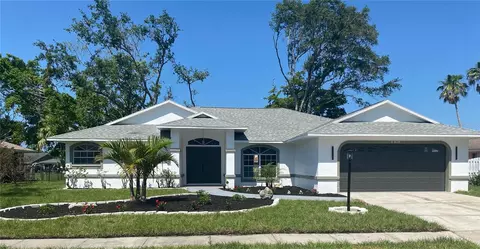 5810 42nd St E, Bradenton, FL 34203