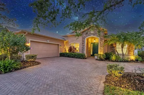 7905 Drayton Cir, Bradenton, FL 34201