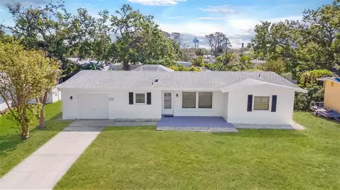 923 Dawn St, Venice, FL 34285