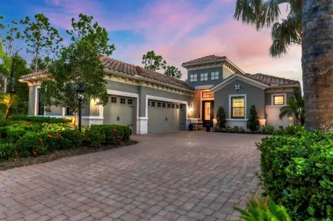 15024 Castle Park Ter, Lakewood Ranch, FL 34202
