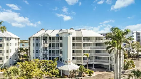 1240 Dolphin Bay Way #304, Siesta Key, FL 34242