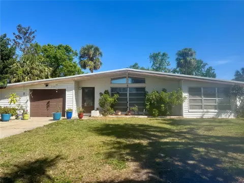 2707 52nd Avenue Ter W, Bradenton, FL 34207