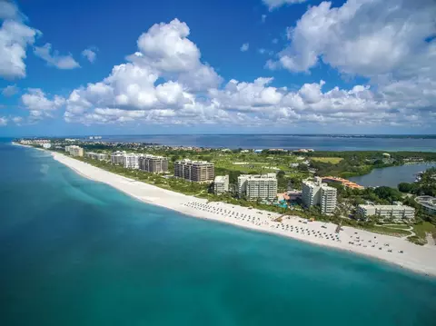 230 Sands Point Rd #3501, Longboat Key, FL 34228