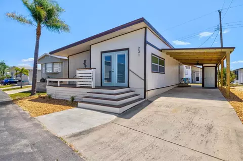 231 Southwinds Dr, Sarasota, FL 34231