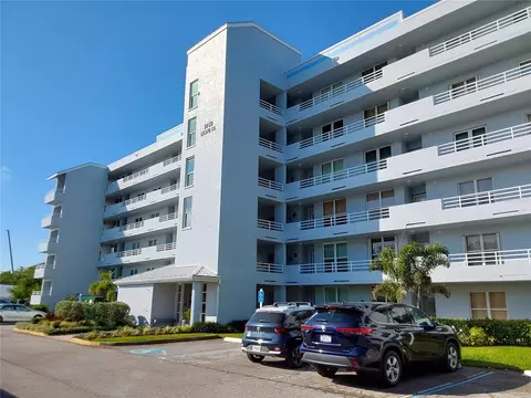 3780 Pinebrook Cir #102, Bradenton, FL 34209