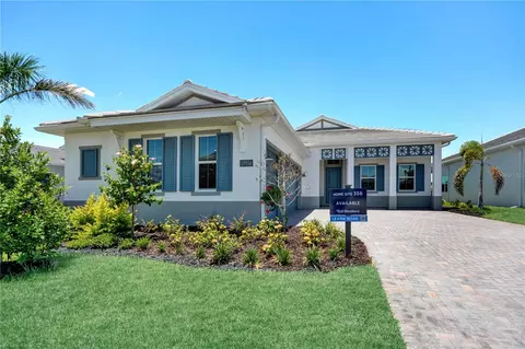 17916 Palmiste Dr, Bradenton, FL 34202