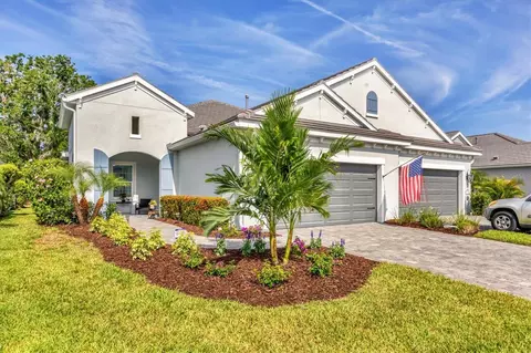 2628 Sapphire Blue Ln, Bradenton, FL 34211