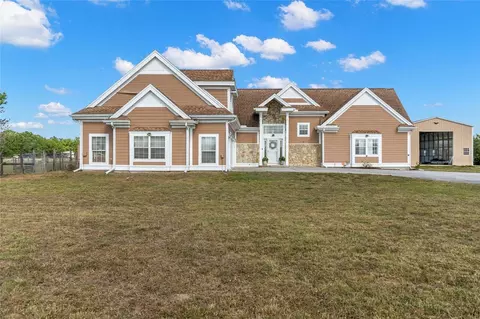 5949 225th St E, Bradenton, FL 34211