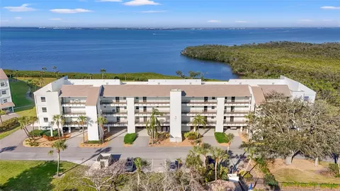 4600 Gulf Of Mexico Dr #201, Longboat Key, FL 34228