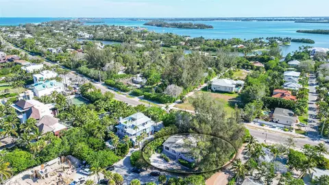 Undisclosed, Longboat Key, FL 34228