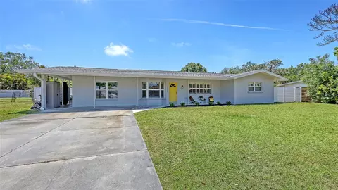 2220 Palm Ter, Sarasota, FL 34231