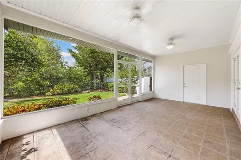 Exterior - 2305 Riverview Blvd, Bradenton, FL 34205 photo 8 of 12