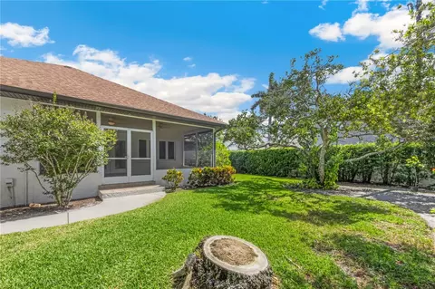 Exterior - 2305 Riverview Blvd, Bradenton, FL 34205 photo 10 of 12
