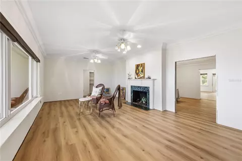 Living - 2305 Riverview Blvd, Bradenton, FL 34205 photo 1 of 10