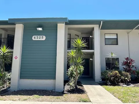 4325 46th Ave W #202, Bradenton, FL 34210