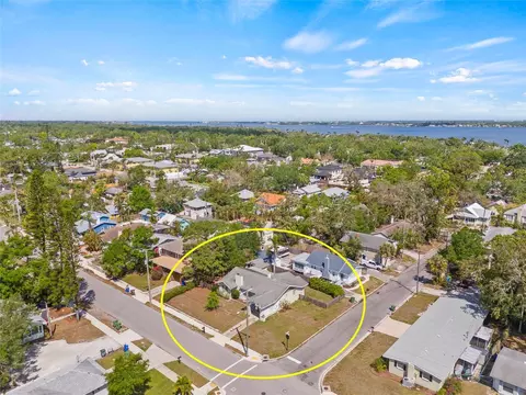 2102 7th Ave W, Bradenton, FL 34205