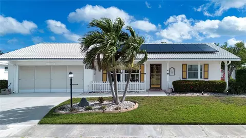 1315 Bottlebrush Dr, Bradenton, FL 34208