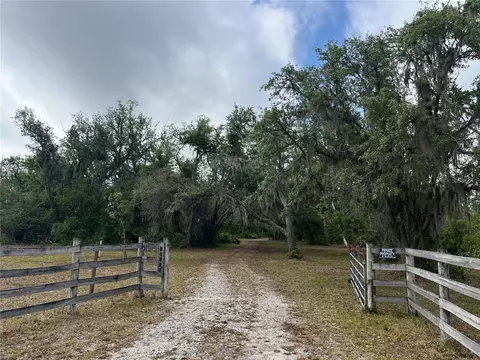 38161 Taylor Rd, Myakka City, FL 34251