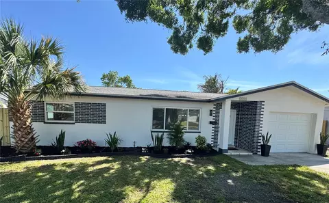 3822 15th Ave N, Saint Petersburg, FL 33713