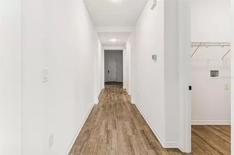 Entry Way - 11822 Moonsail Dr, Parrish, FL 34219 photo 5 of 11