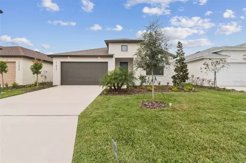 Exterior - 11822 Moonsail Dr, Parrish, FL 34219 photo 2 of 5