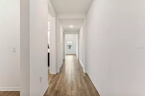 Entry Way - 11822 Moonsail Dr, Parrish, FL 34219 photo 8 of 11
