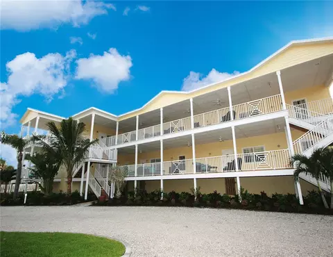 1020 Sun N Sea Dr #104B, Sarasota, FL 34242
