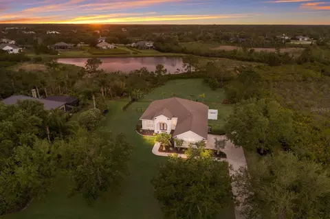 8223 Snowy Egret Pl, Bradenton, FL 34202