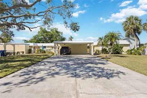 5912 Driftwood Ave #22, Sarasota, FL 34231