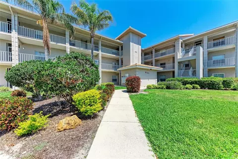 9620 Club South Cir #5208, Sarasota, FL 34238