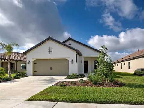 208 Potenza Loop, Nokomis, FL 34275
