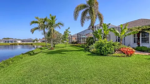 5022 46th St W, Bradenton, FL 34210