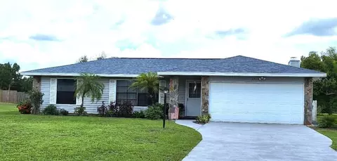 22116 26th Ave E, Bradenton, FL 34211