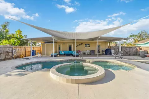 516 45th Street Ct W, Palmetto, FL 34221