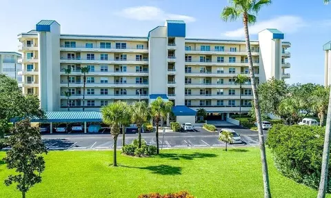 7882 Sailboat Key Blvd S #205, South Pasadena, FL 33707