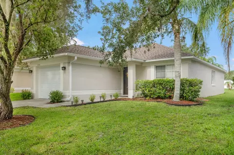 18106 Canal Pointe St, Tampa, FL 33647