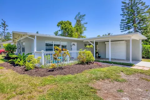 5675 Saint Louis Ave, Sarasota, FL 34233