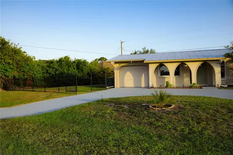 389 Millport St NW, Port Charlotte, FL 33948