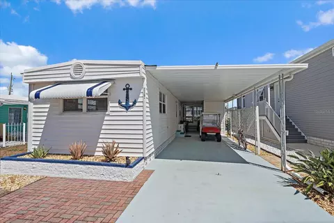 218 Bimini Dr, Palmetto, FL 34221