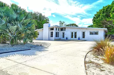 6115 6th Ave NW, Bradenton, FL 34209