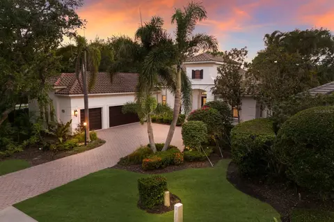 7532 Greystone St, Lakewood Ranch, FL 34202