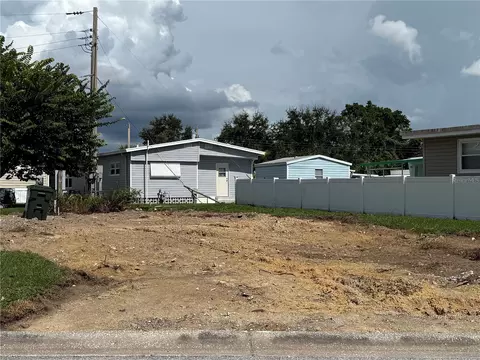 4722 Winged Foot Ave, Sarasota, FL 34234