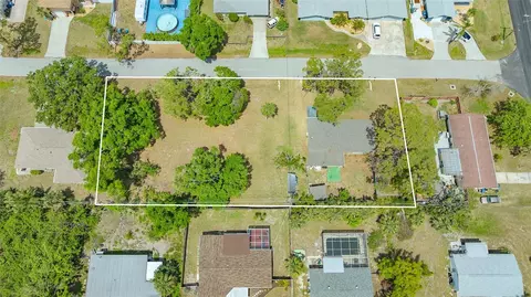 275 Burke Rd, Venice, FL 34293