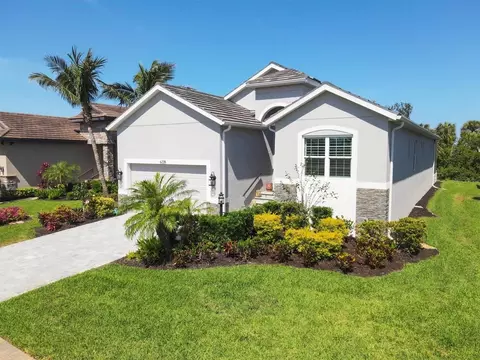 6228 Champions Row St, Bradenton, FL 34210
