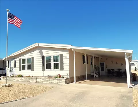 6806 Massachusetts St, Bradenton, FL 34207