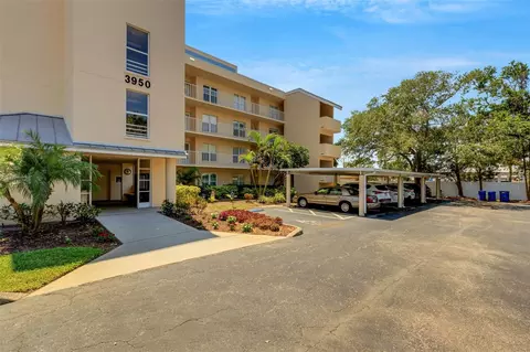 3950 Ironwood Cir #206, Bradenton, FL 34209