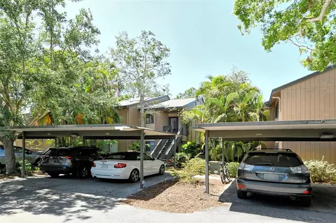 1720 Glenhouse Dr #GL430, Sarasota, FL 34231